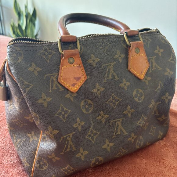 Louis Vuitton Monogram Speedy 25 - Picture 3 of 7